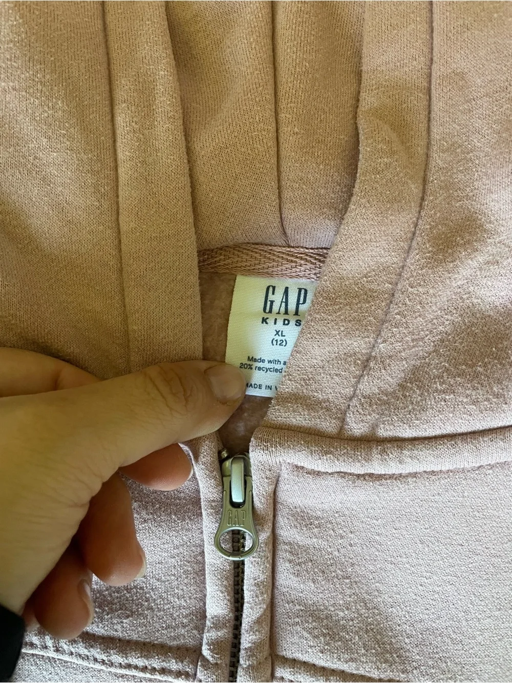 Gap kids VintageSoft crop zip hoodie. Size XL (12)